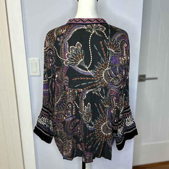 Johnny Was Paisley Print blouse w/black velvet trims and embroidery. SZ L EUC - Picture 3 of 12